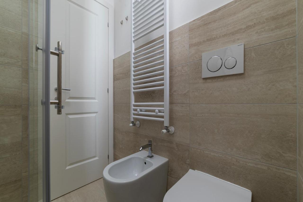 Termini & Acquario Romano Bright Apartment Ngoại thất bức ảnh