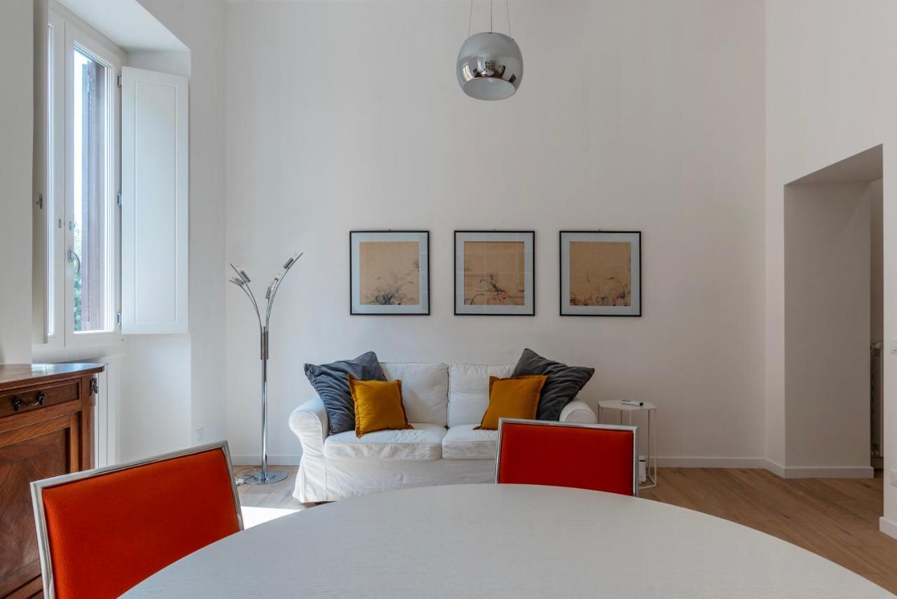 Termini & Acquario Romano Bright Apartment Ngoại thất bức ảnh