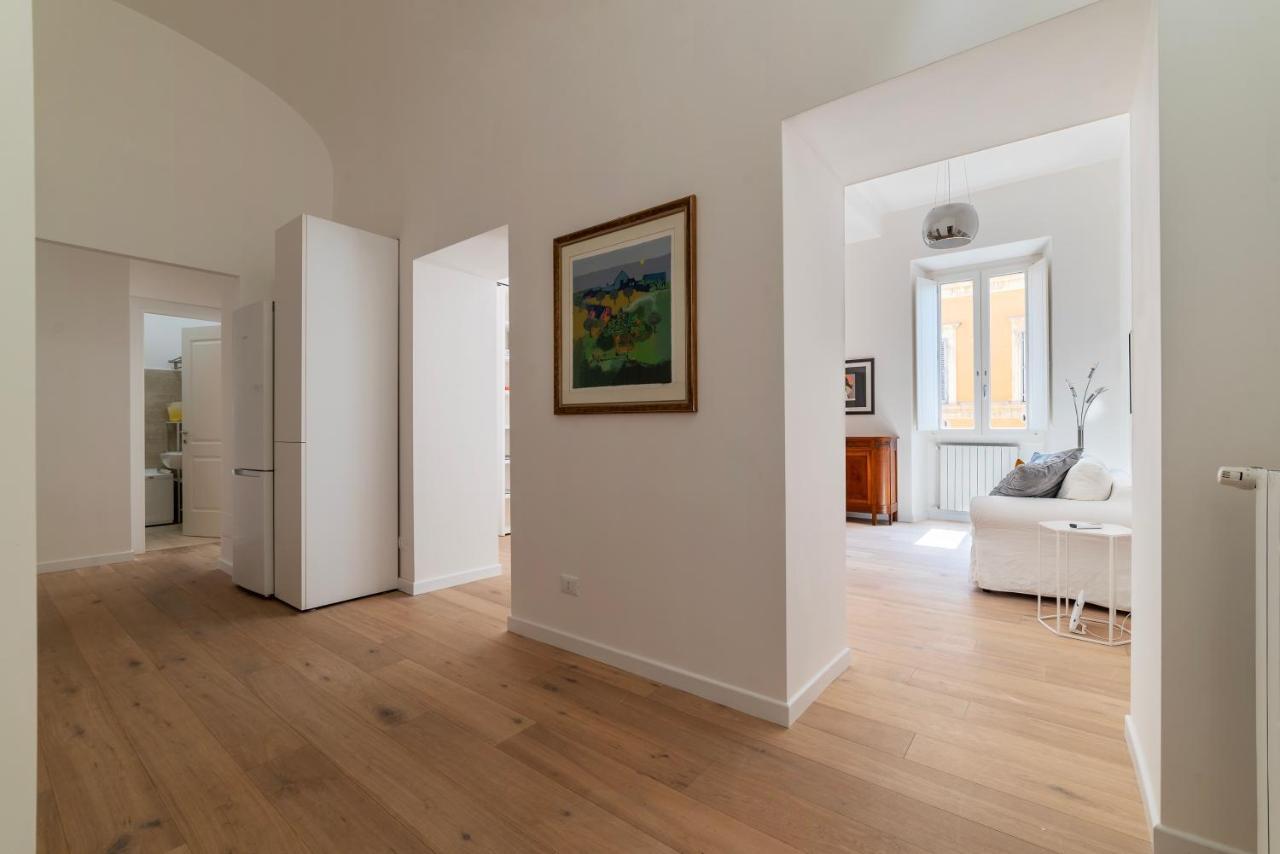 Termini & Acquario Romano Bright Apartment Ngoại thất bức ảnh